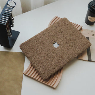 Brown fluffy Macbook Case Cover